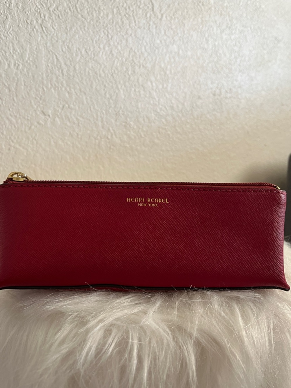 NWOT Henri Bendel Red Zip Pencil/Cosmetic Brush Pouch with Gold Logo